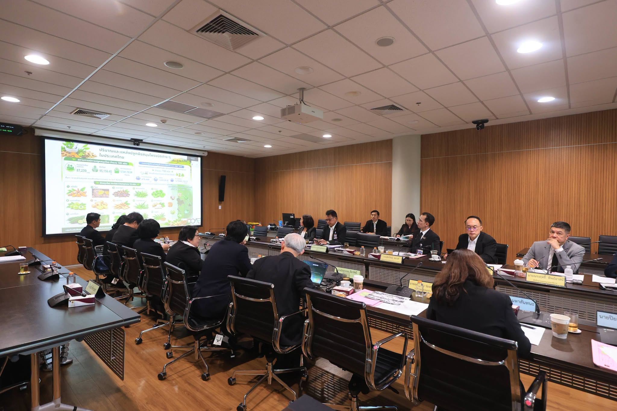 title - ส.ป.ก. ร่วมประชุมคณะอนุกรรมาธิการ ด้านการเงิน ในคณะธรรมาธิการ เศรษฐกิจ การเงิน และการคลัง วุฒิสภา ครั้งที่ 29